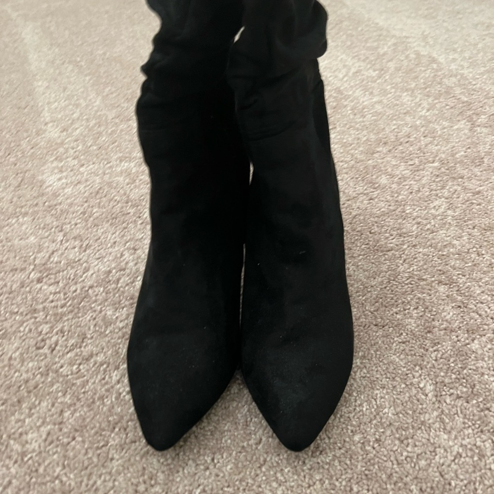 Zigisoho Crunch Heeled Boot. Size 10 - image 4